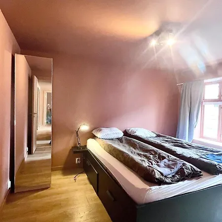Cosy 4 Bedroom Oslo